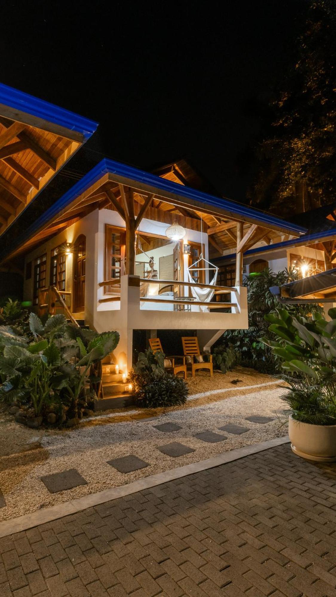 Blue Surf Sanctuary Hotel Playa Santa Teresa  Exterior photo
