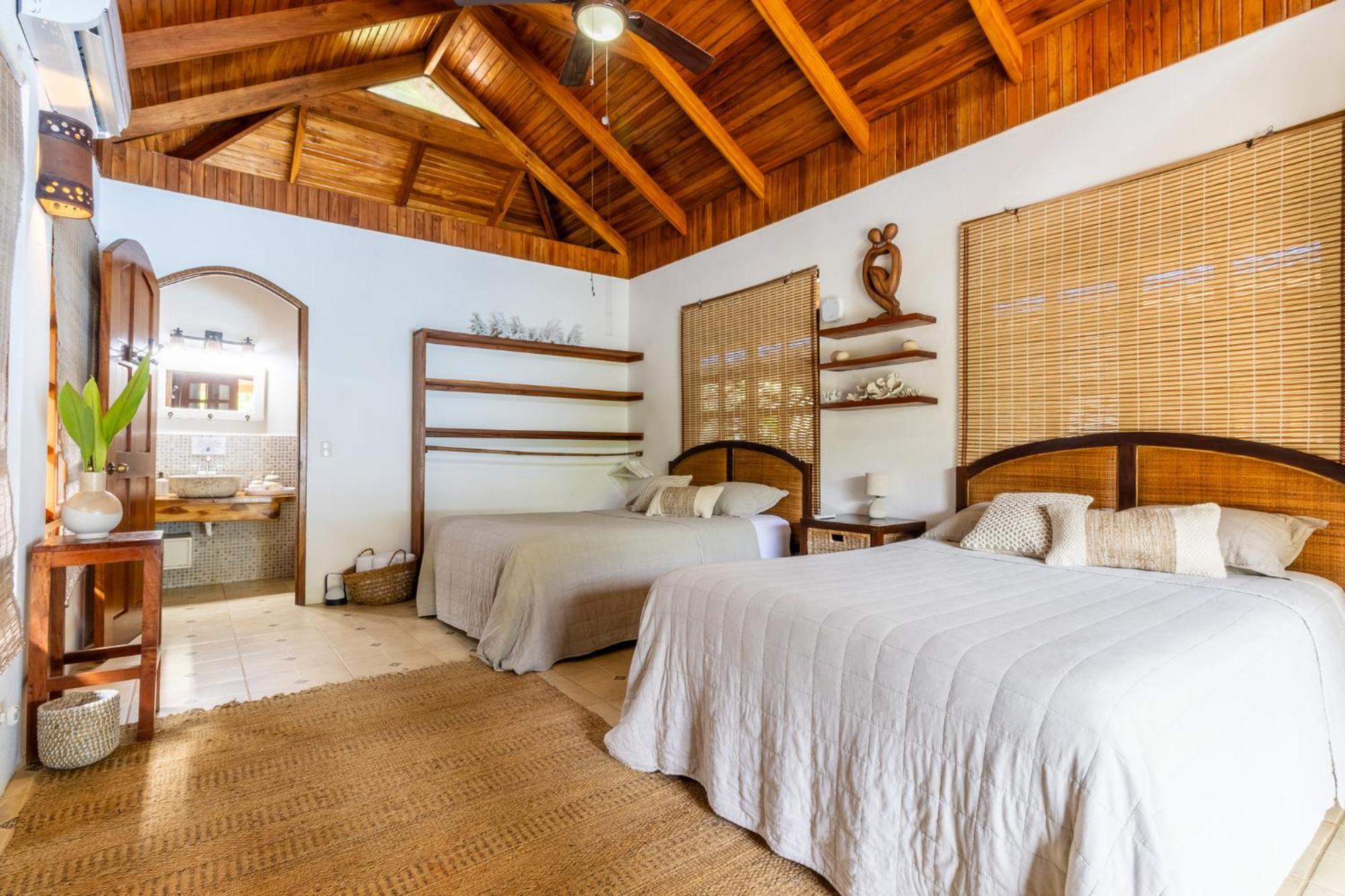 Blue Surf Sanctuary Hotel Playa Santa Teresa  Exterior photo