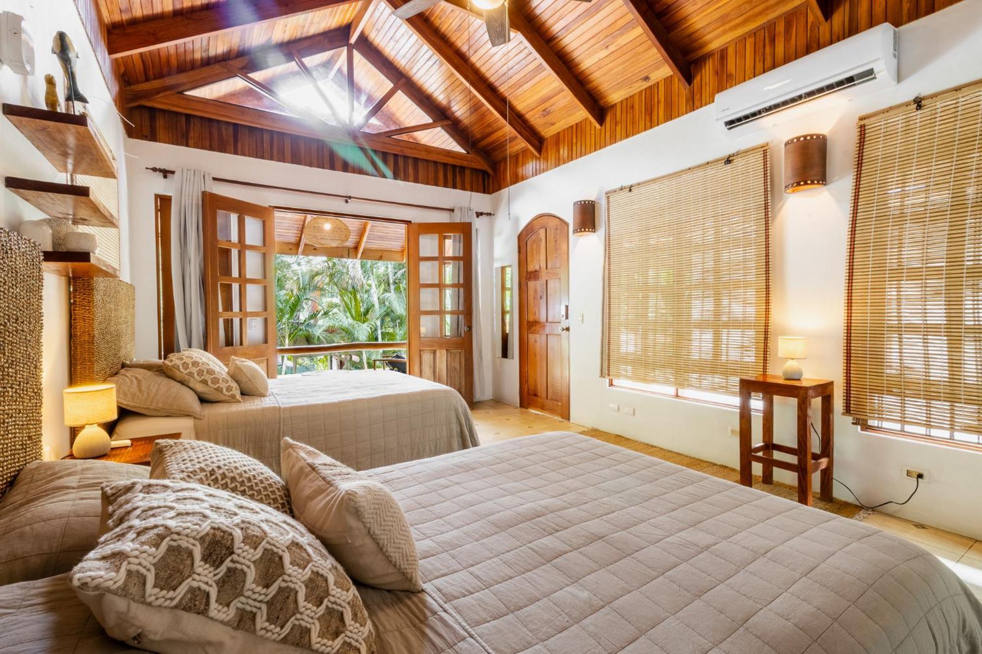 Blue Surf Sanctuary Hotel Playa Santa Teresa  Exterior photo