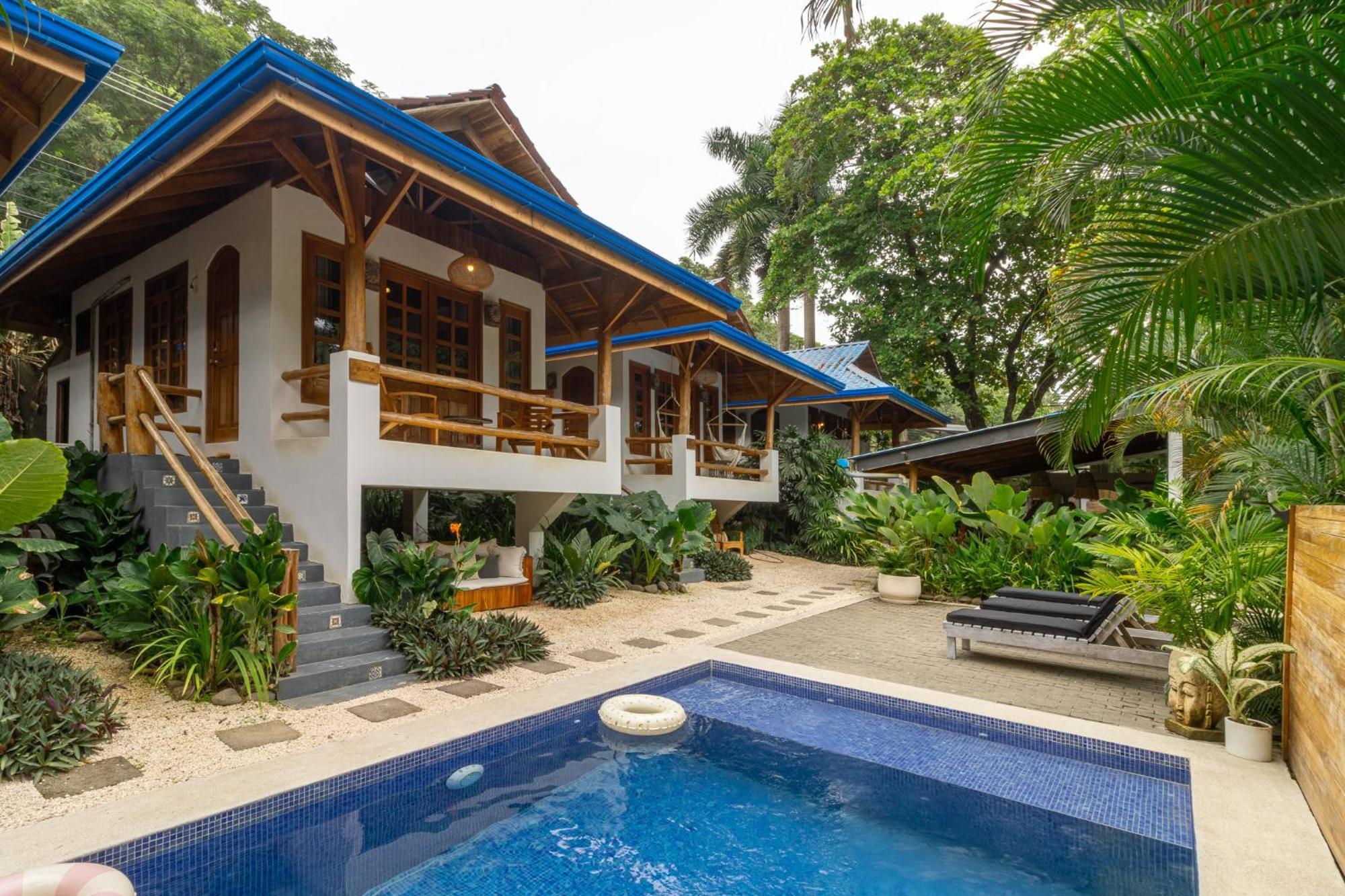 Blue Surf Sanctuary Hotel Playa Santa Teresa  Exterior photo