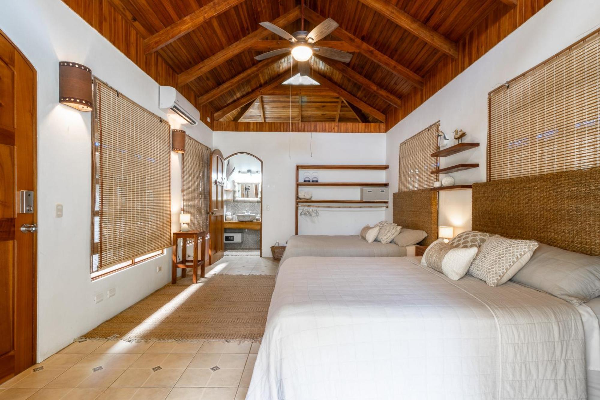 Blue Surf Sanctuary Hotel Playa Santa Teresa  Exterior photo